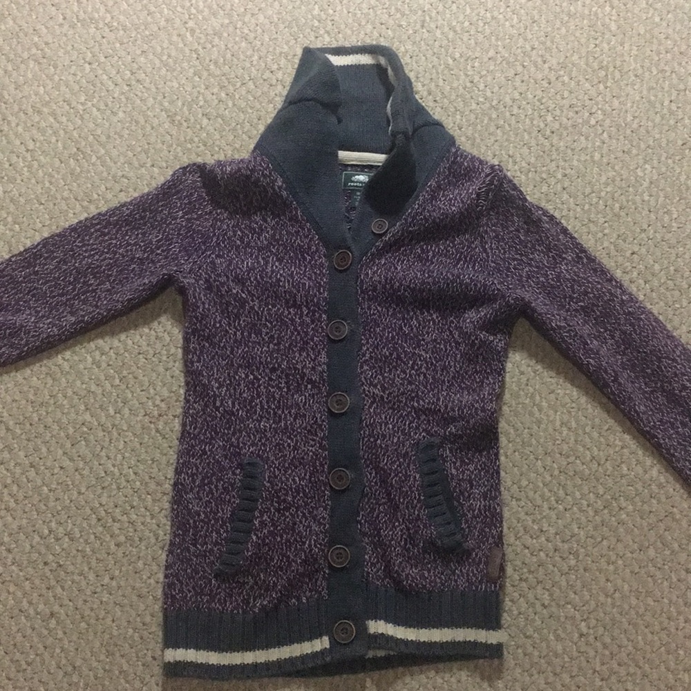 Roots cardigan